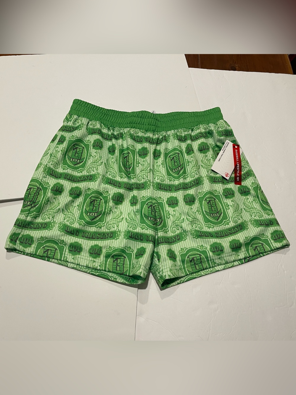 Baseball lifestyle 101 new men medium Green Printed bag chasing Athletic Shorts